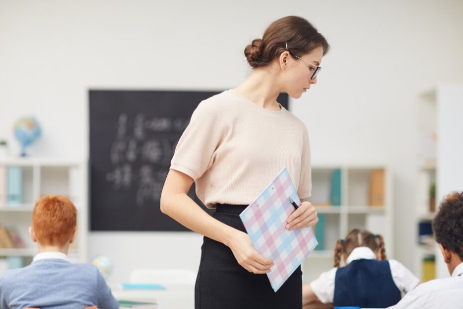 female teacher aware of Workers' Compensation for Teachers